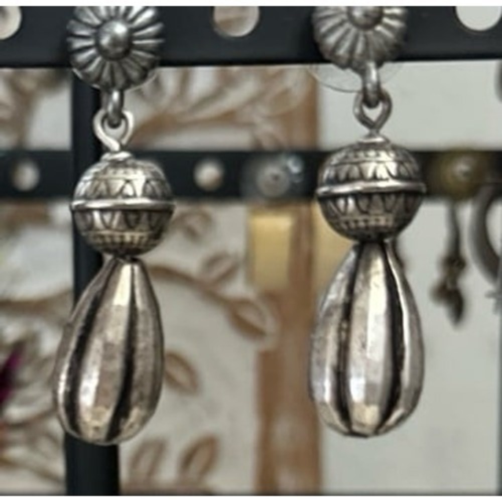 Vintage Lucky Brand‎ Teardrop Earrings